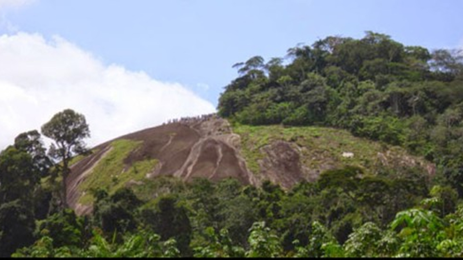 L'HISTOIRE DES MONTS MAFA MAFOU DE BECEDI
